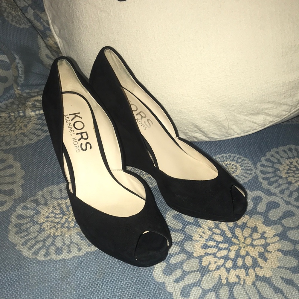 Black Michael Kors heels